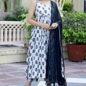 Dabu handblock printed pure cotton kurta with trousers